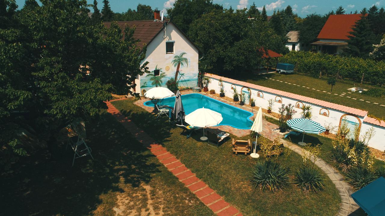 Pension Elisabeth Balatonlelle Εξωτερικό φωτογραφία